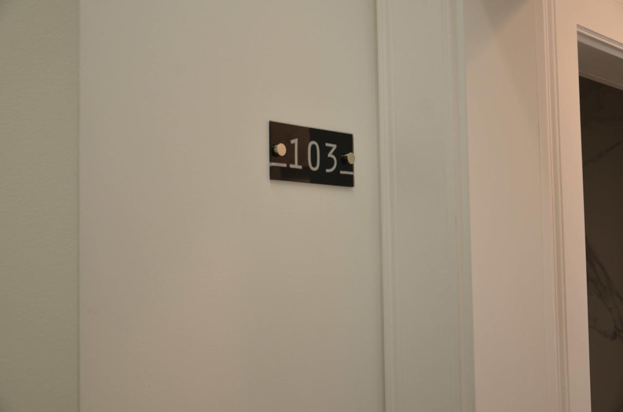 Edificio Charles 103 Διαμέρισμα Φουνκάλ Εξωτερικό φωτογραφία